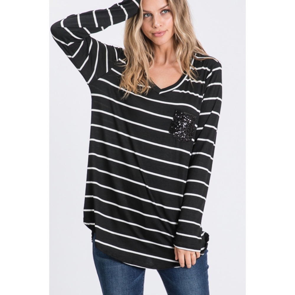 🆕 Black Striped Long Sleeve w/ Glitter Pocket 🖤